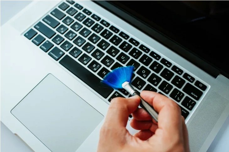Tips Praktis: Cara Bersihkan Keyboard Laptop dengan Mudah