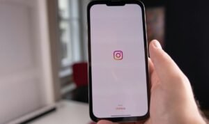 Musik di DM Instagram