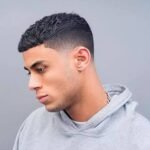 Tren Gaya Rambut Cowok Saat Ini, Dari Taper Rapi sampai Mullet yang Makin Berani
