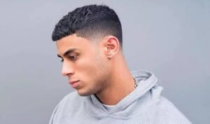 Tren Gaya Rambut Cowok Saat Ini, Dari Taper Rapi sampai Mullet yang Makin Berani