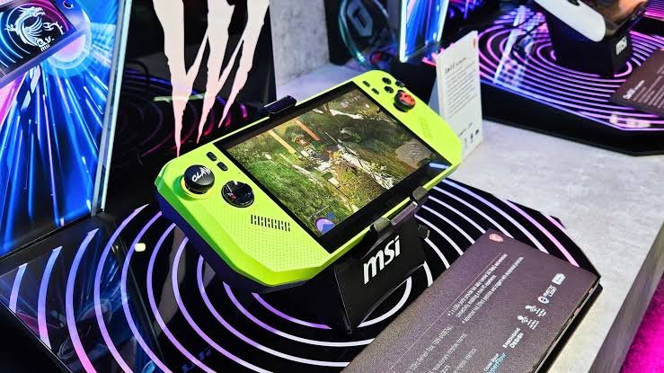 MSI Claw A8 Andalkan Ryzen Z2 Extreme, Layar 120Hz, dan Baterai Besar